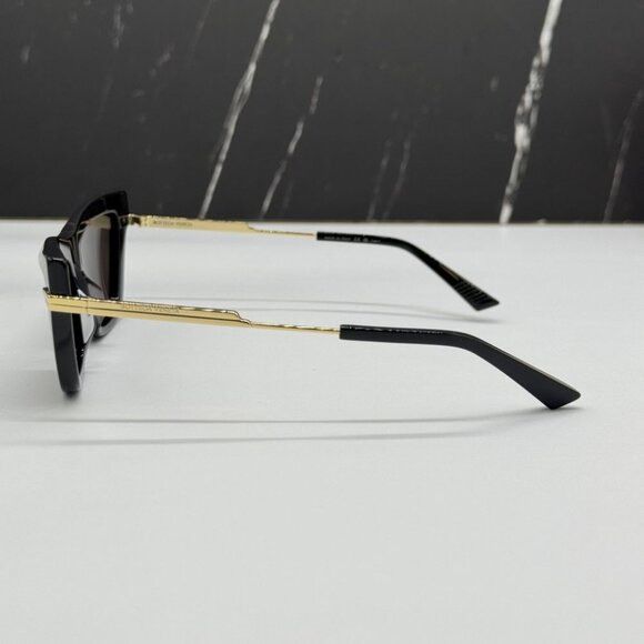 NEW BOTTEGA VENETA BV1241S 001 SUNGLASSES WOMEN BLACK GOLD CAT EYE EYEWEAR main image 4